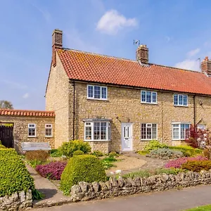 Ivy Holiday home